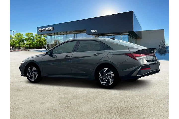 $20999 : Hyundai ELANTRA 2025 SEL Spo image 4
