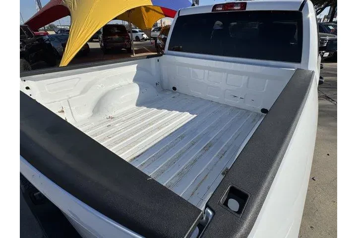 $31778 : Ram 1500 Classic 2023 4x4 SL image 7