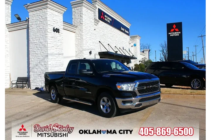$30000 : Ram 1500 2023 4x2 Big Horn 4 image 1