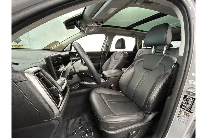 $29995 : Kia Sorento 2025 S 4dr SUV image 10