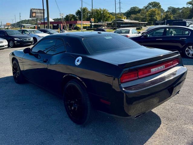 $9900 : 2013 Challenger R/T Classic image 8