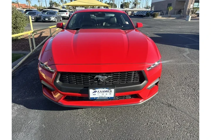 $31999 : Ford Mustang 2024 EcoBoost 2 image 2