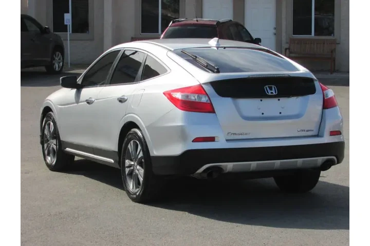 $12995 : 2015 Crosstour EX-L V6 image 6
