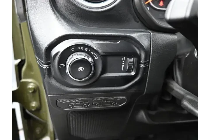 $36094 : Jeep Wrangler 2024 4x4 Sahar image 9