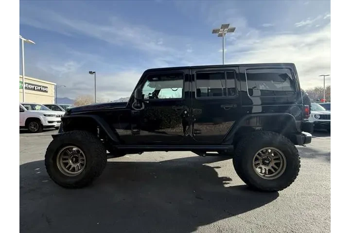 $20550 : Jeep Wrangler Unlimited 2017 image 4