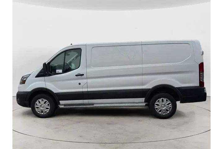 $34971 : Ford Transit 2023 250 3dr LW image 2