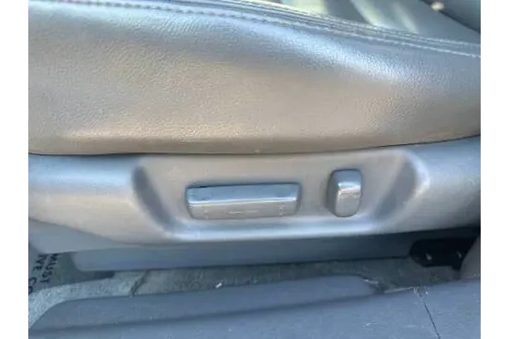 2005 Accord EX w/Leather w/Na image 10