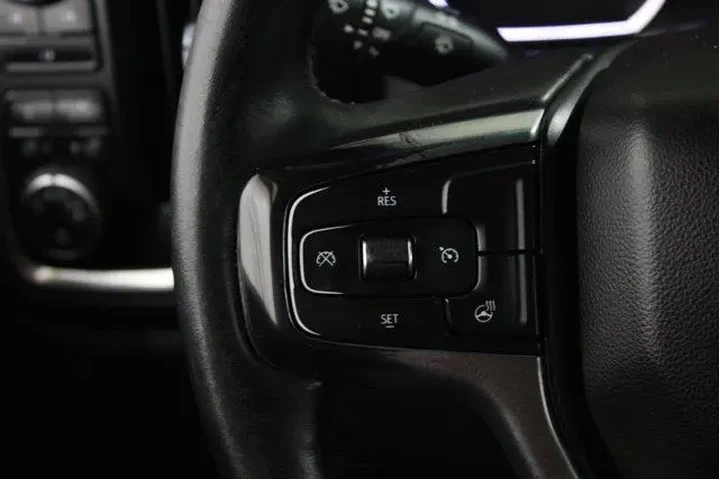 $39981 : Chevrolet Silverado 2500HD 2 image 9