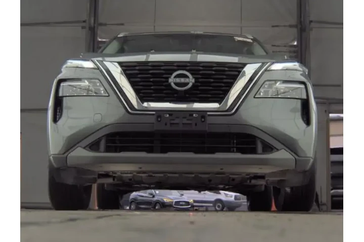 $21593 : Nissan Rogue 2023 AWD SV 4dr image 3