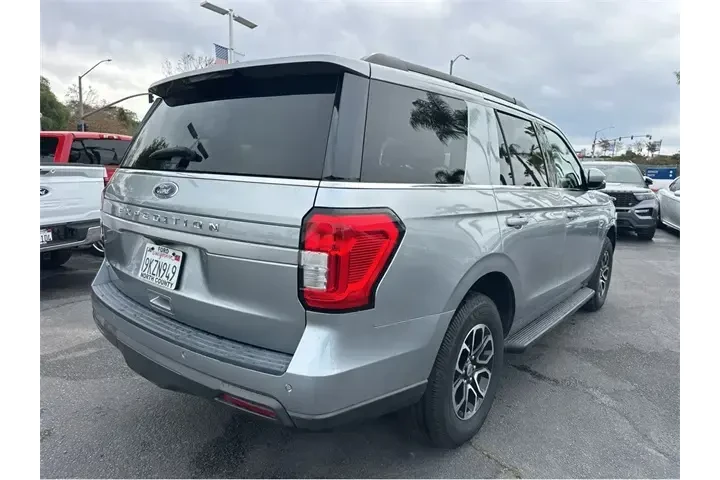 $38500 : Ford Expedition 2022 4x4 XLT image 6