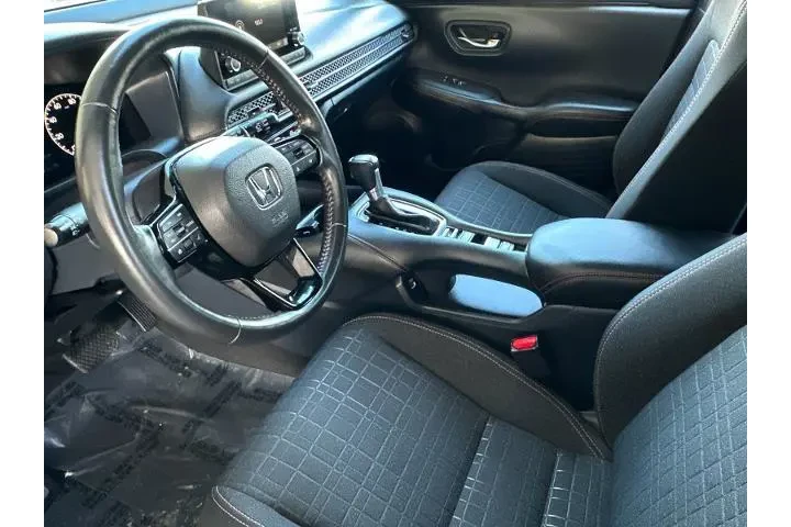$27990 : Honda HR-V 2023 Sport 4dr Cr image 9