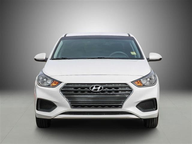 $12300 : Pre-Owned 2018 Hyundai Accent image 2