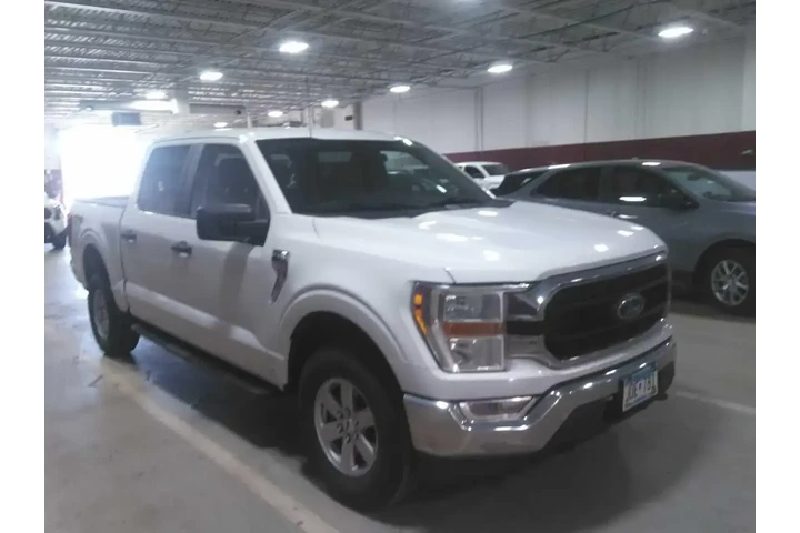 $30990 : Ford F-150 2022 4x4 XL 4dr S image 2