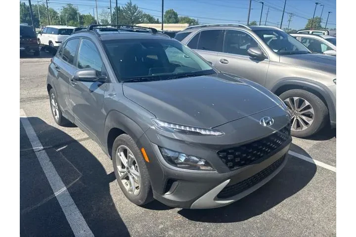$18515 : Hyundai KONA 2023 AWD SEL 4d image 4