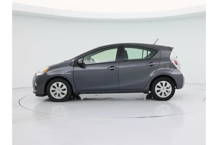 $13599 : Toyota Prius c 2014 One 4dr image 3