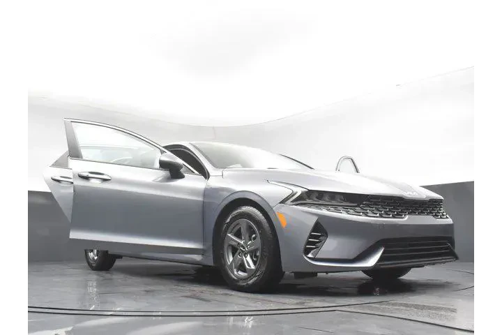 $16995 : Kia K5 2024 LXS 4dr Sedan image 3