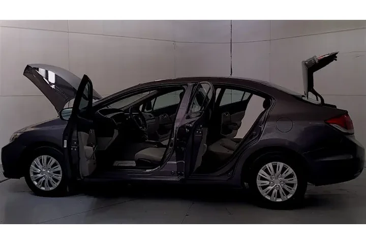 2015 Escape SE 4WD image 9