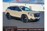 GMC Terrain 2022 AWD AT4 4dr en Newburgh