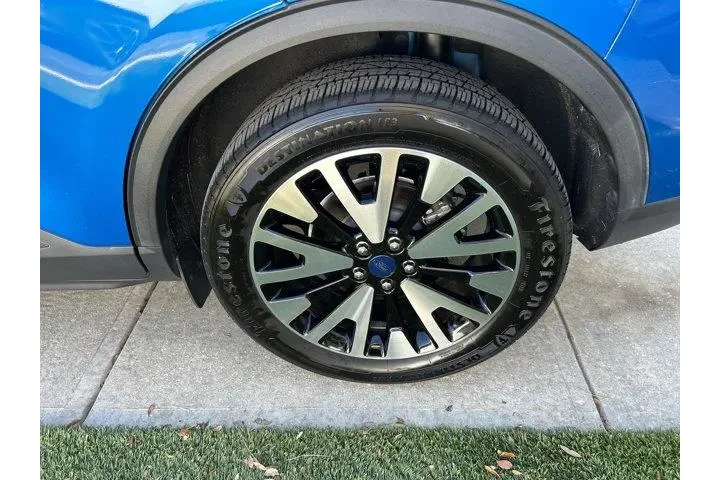 $17891 : Ford Escape Hybrid 2020 SE S image 9