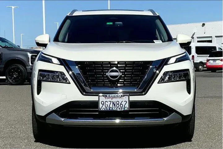 $25509 : Nissan Rogue 2023 AWD Platin image 3
