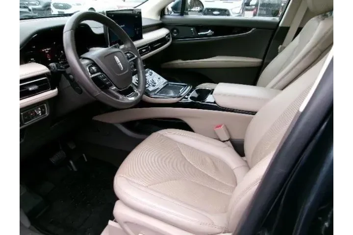 $35496 : Lincoln Nautilus 2022 AWD Re image 8