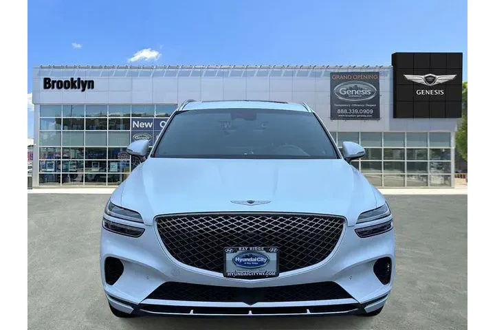 $38888 : Genesis GV70 2023 AWD 2.5T S image 10