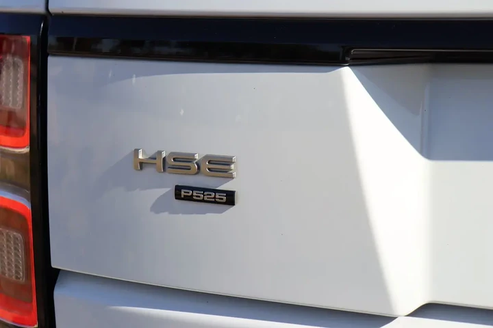 $43998 : 2020 Range Rover P525 HSE image 10