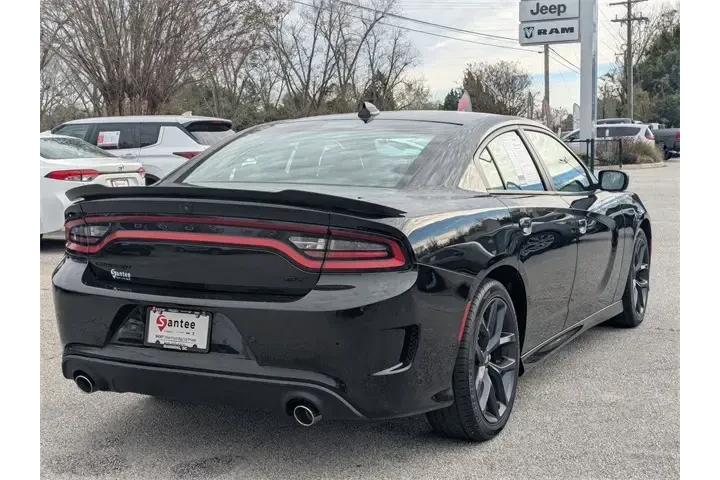 $26981 : Dodge Charger 2023 GT 4dr Se image 3