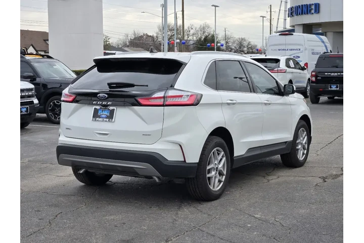 $27359 : Ford Edge 2024 AWD ST-Line 4 image 4