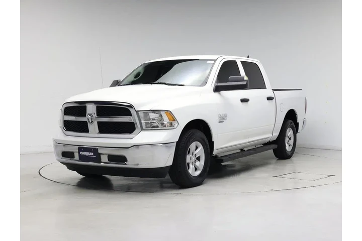 $27998 : Ram 1500 Classic 2023 4x4 SL image 4