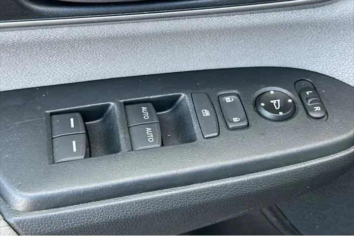 $14998 : Honda CR-V 2018 AWD EX 4dr S image 9