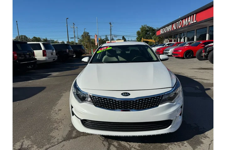 $7980 : 2018 Optima LX Auto image 7