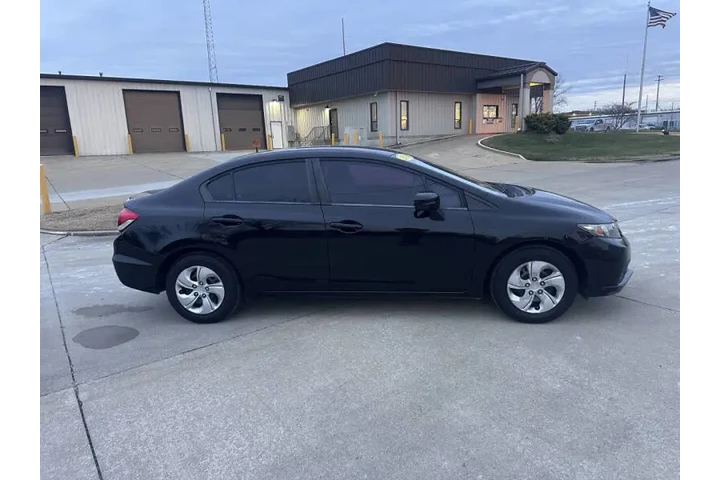 $9900 : 2014 Civic LX image 8