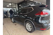 $15844 : Nissan Rogue 2020 S 4dr Cros thumbnail
