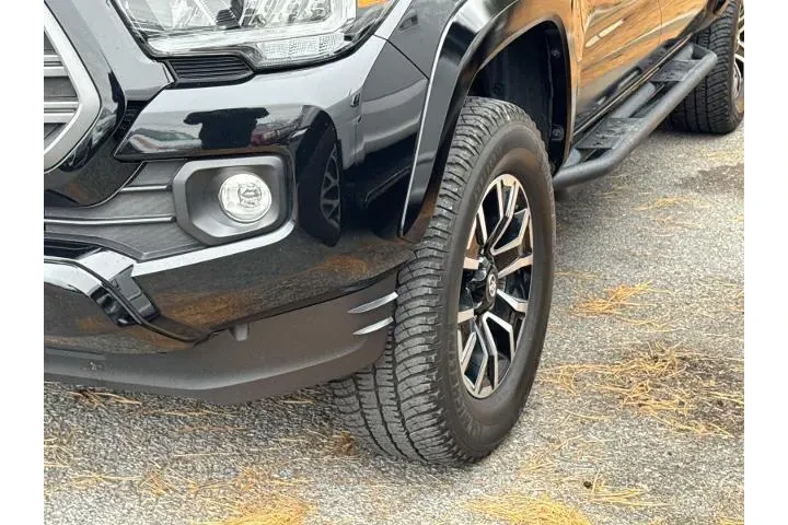 $30231 : Toyota Tacoma 2021 4x4 SR V6 image 5