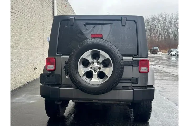 $18992 : Jeep Wrangler Unlimited 2017 image 6