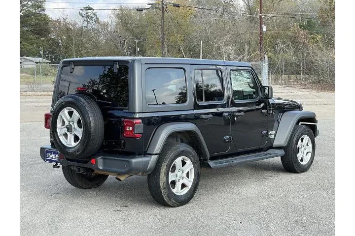 $24566 : Jeep Wrangler Unlimited 2021 image 7