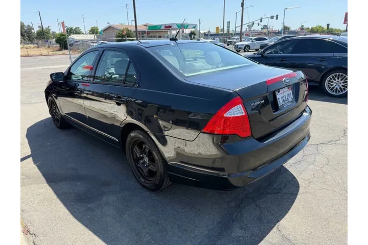 $7995 : 2011 Fusion S image 6