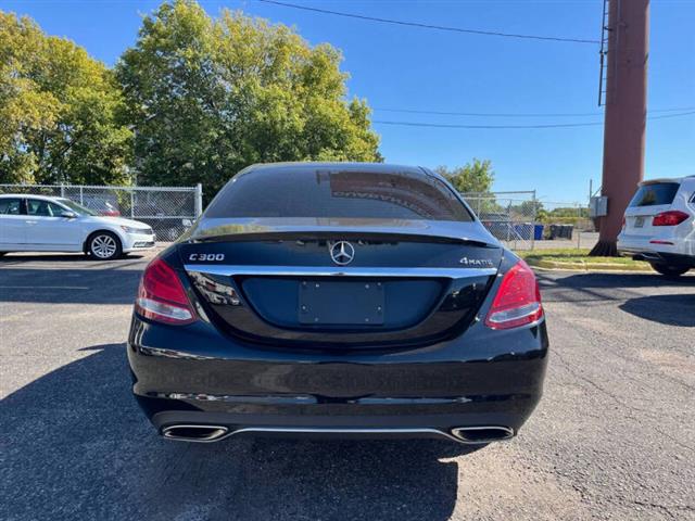 $16495 : 2016 Mercedes-Benz C-Class C image 7