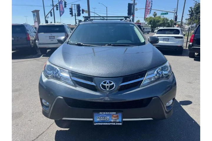$12998 : 2014 RAV4 XLE image 4