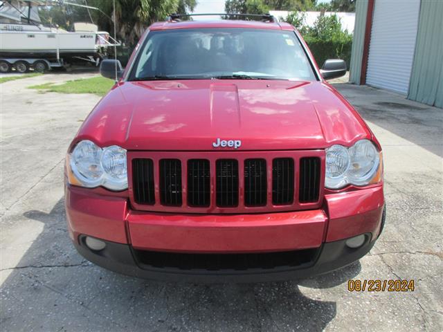 $8495 : 2010 Grand Cherokee image 7