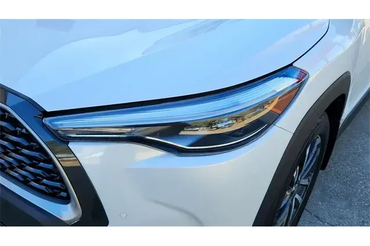 $29787 : Toyota Corolla Cross 2025 XL image 10