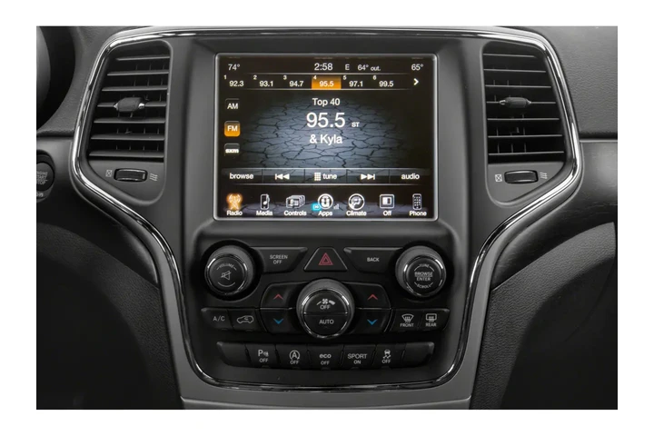 2021 Grand Cherokee Laredo X image 7