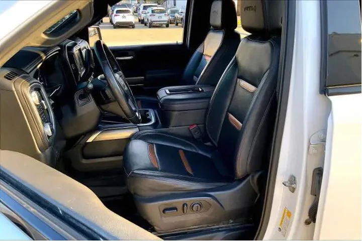 $39384 : GMC Sierra 1500 2021 4x4 AT4 image 7