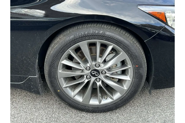 $33490 : INFINITI Q50 2024 AWD Luxe 4 image 9