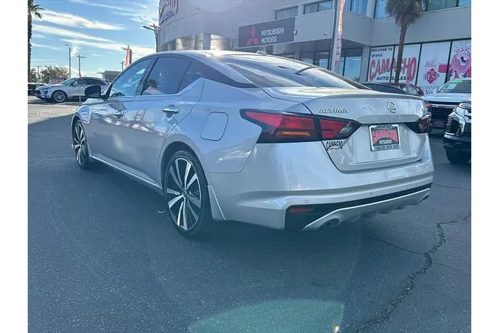 $16310 : Nissan Altima 2020 2.5 Plati image 10