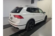 $22990 : Volkswagen Tiguan 2023 SE R- thumbnail
