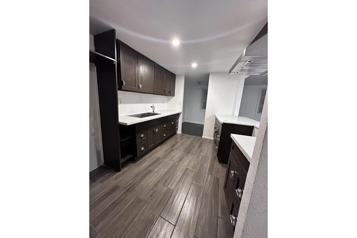 $2650 : Rento casa image 4