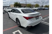 $28995 : Toyota Avalon 2019 Touring 4 thumbnail
