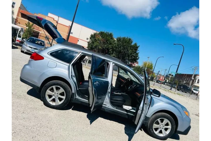 $9899 : 2014 Outback 2.5i Limited image 8